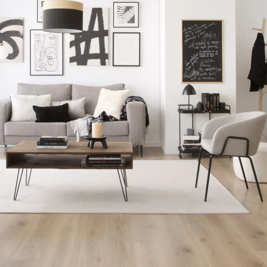 Banak Baltic Table en bois massif et métal