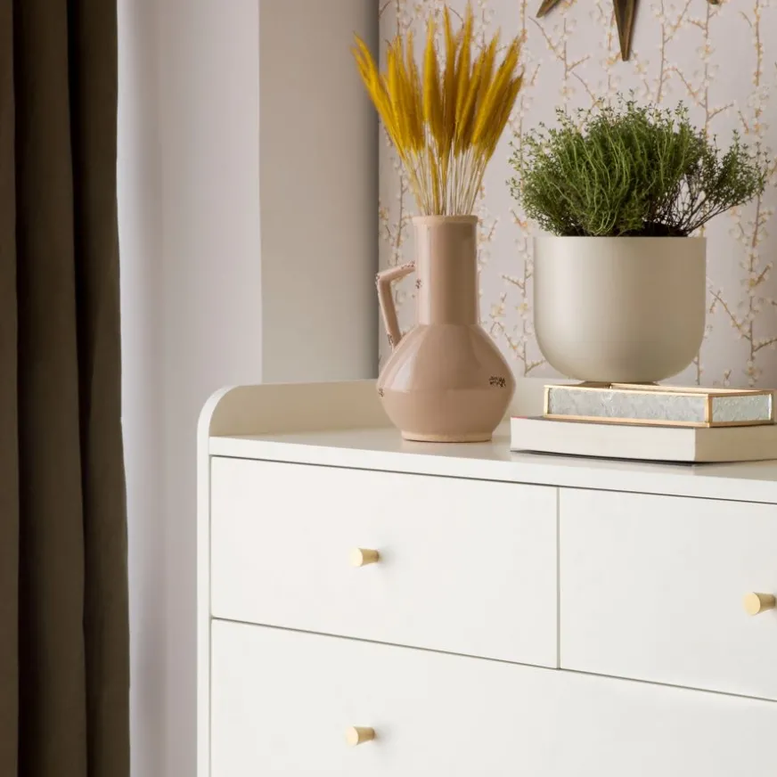 Banak Berna Commode en bois laqué blanc