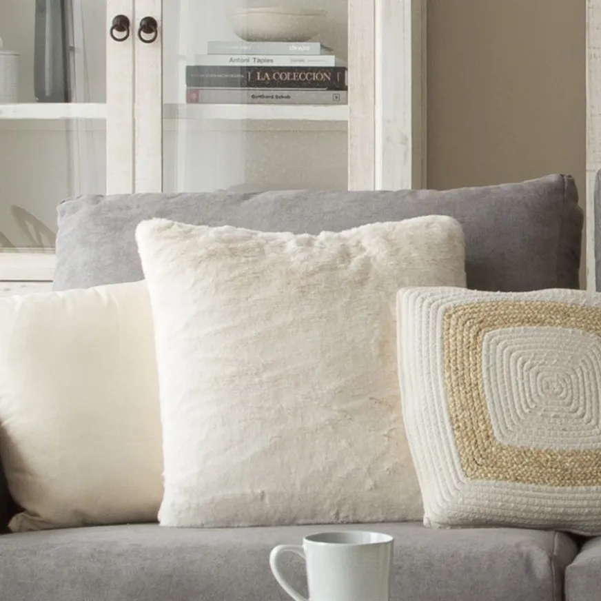 Banak Chey Coussin luxe crème