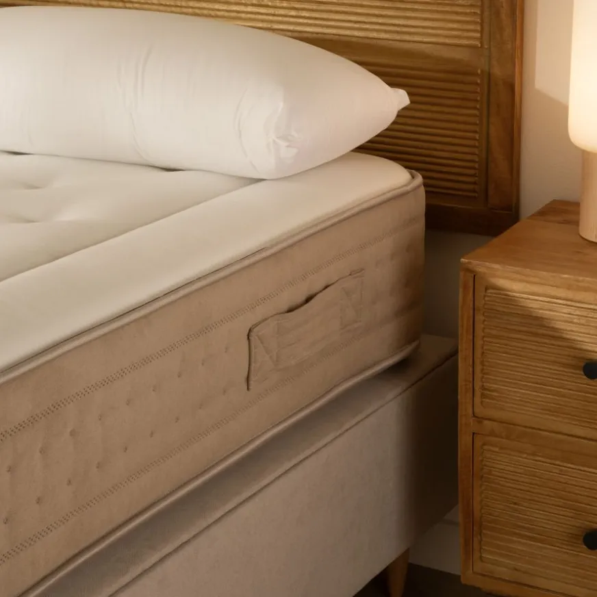 Banak Corinto Matelas à ressorts ensachés et viscoélastique 150 x 190 cm
