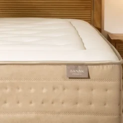 Banak Corinto Matelas à ressorts ensachés et viscoélastique 150 x 190 cm