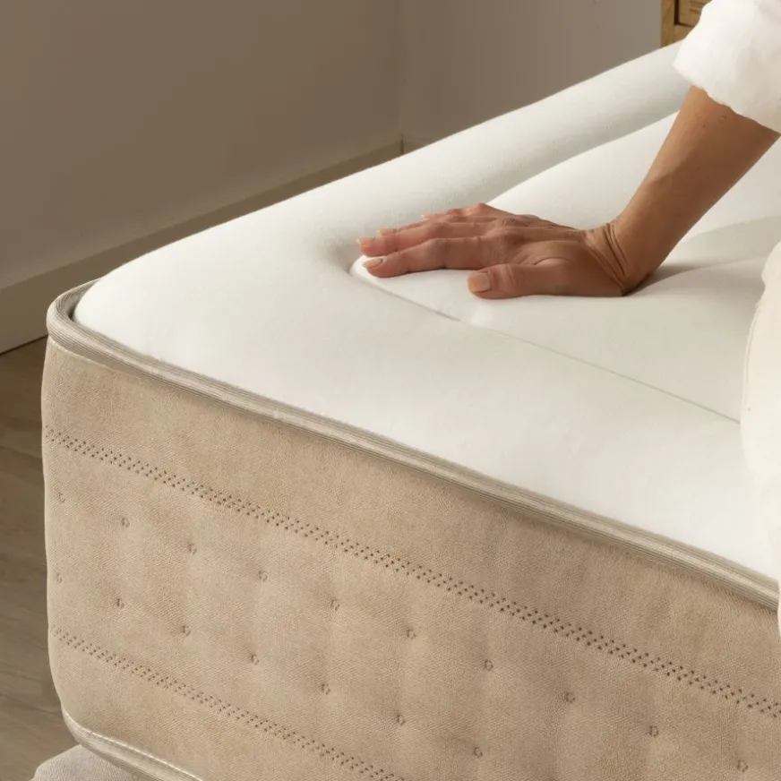 Banak Corinto Matelas à ressorts ensachés et viscoélastique 150 x 190 cm