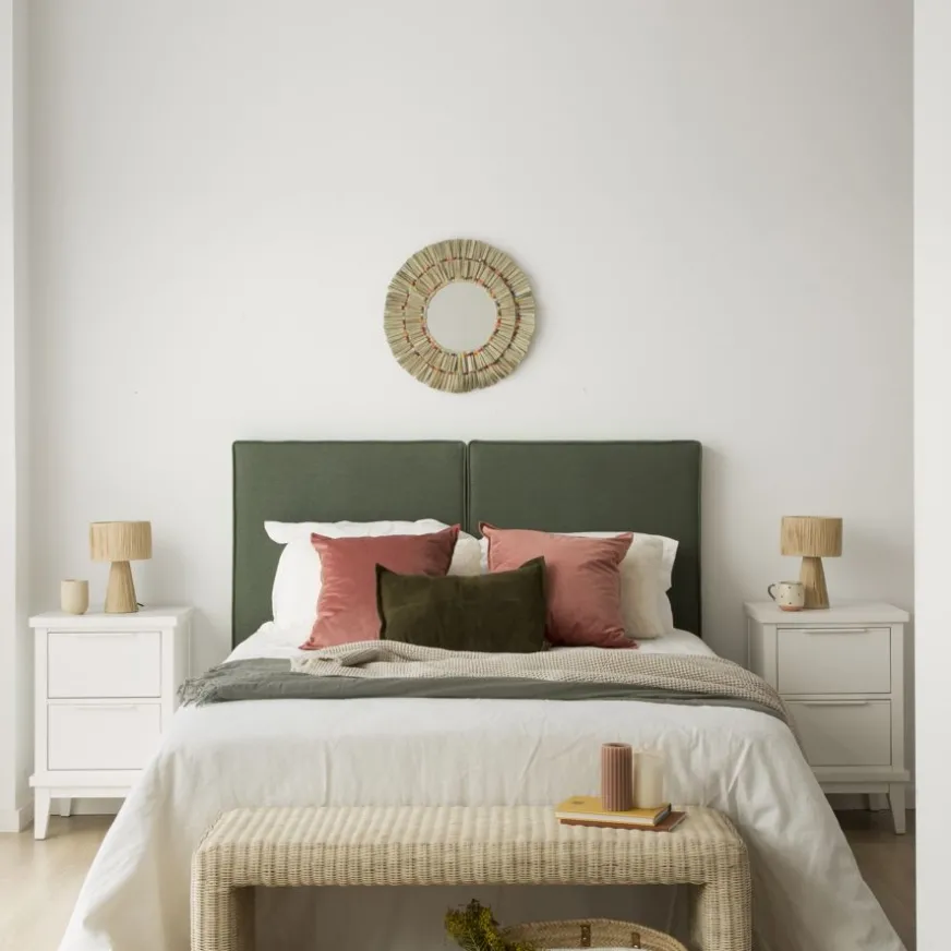 Banak Drava Tête de lit tapissée pour lit de 150