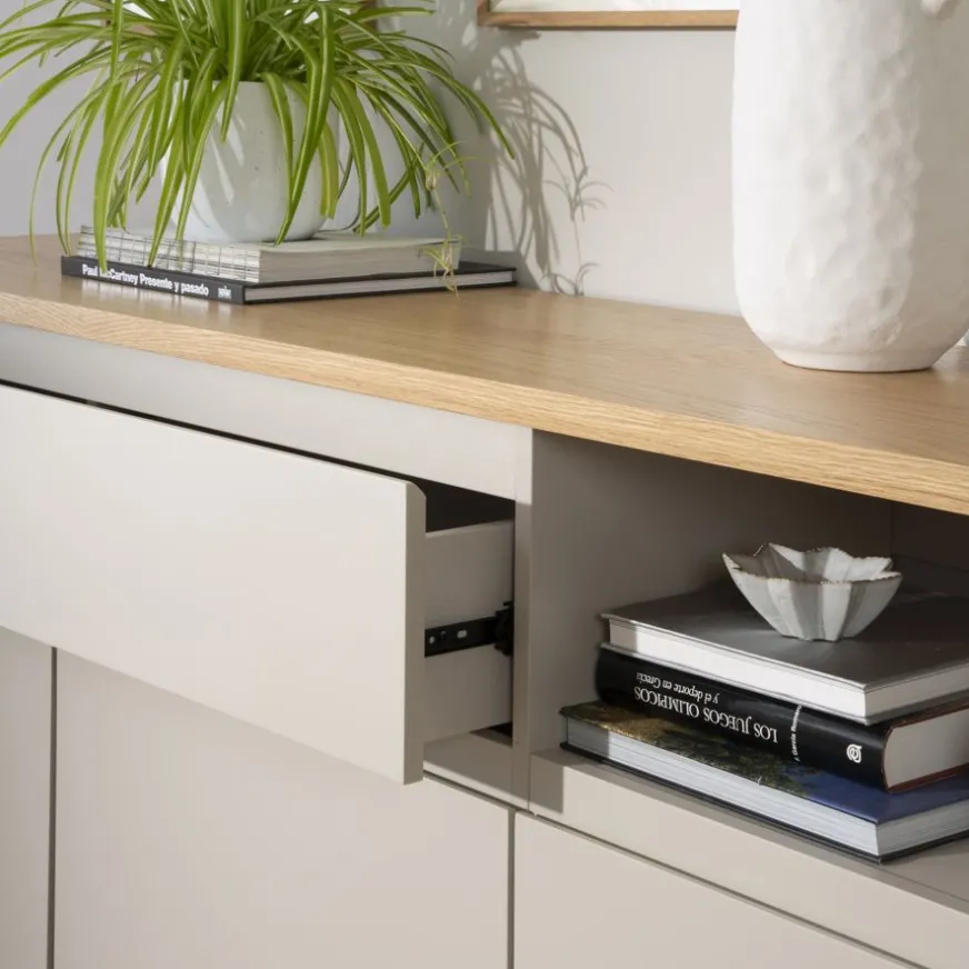 Banak Ellinor Buffet bas