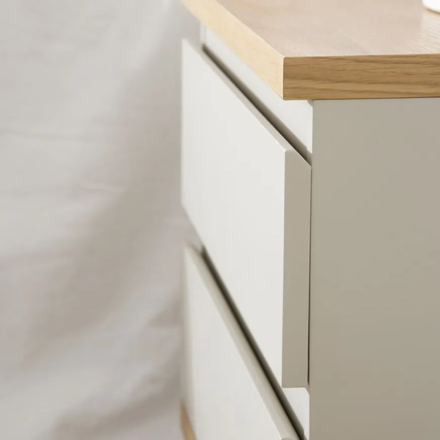 Banak Ellinor Table de nuit