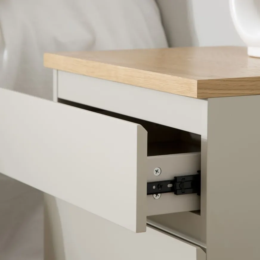 Banak Ellinor Table de nuit