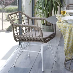 Banak Ensemble Table et 4 chaises mattia