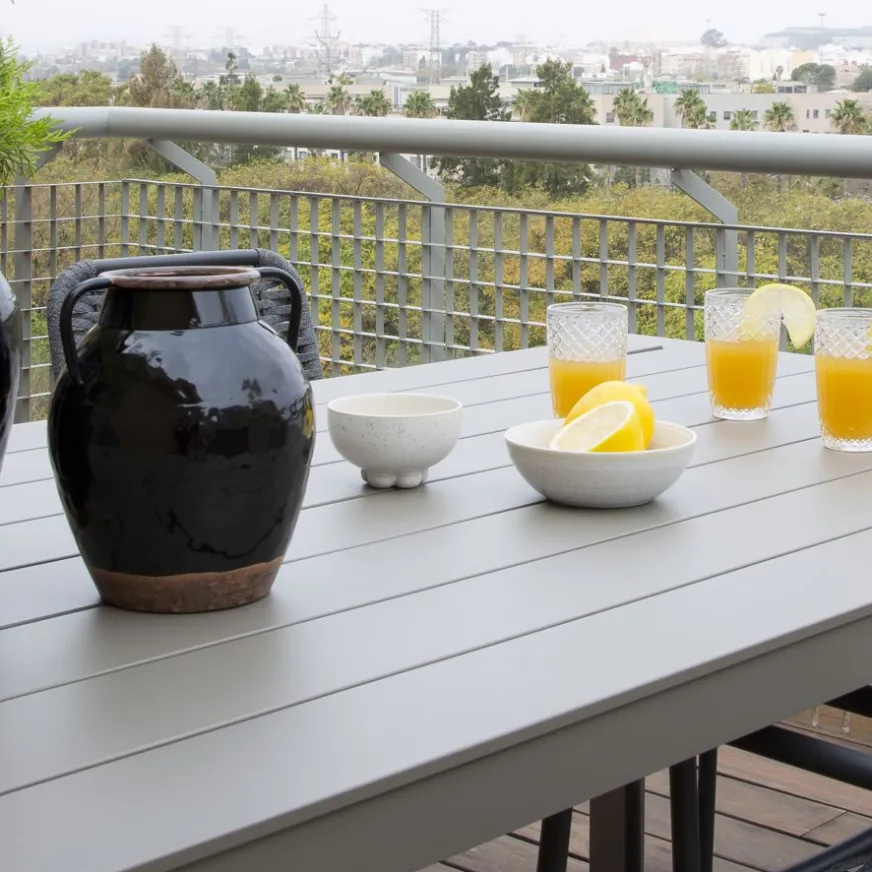 Banak Ensemble Table inset et 6 chaises mink tourmaline/blanc