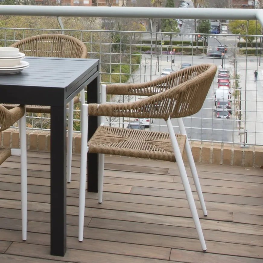 Banak Ensemble Table kunes et 4 chaises melbu