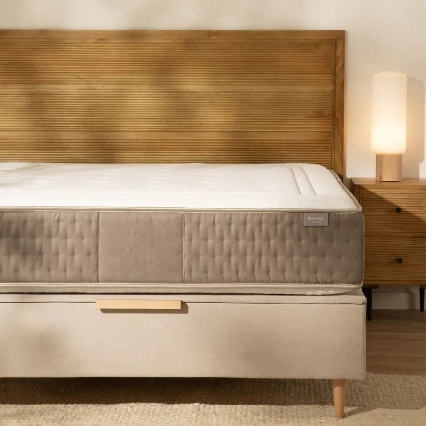 Banak Epona Matelas à ressorts ensachés et viscoélastique 150 x 190 cm