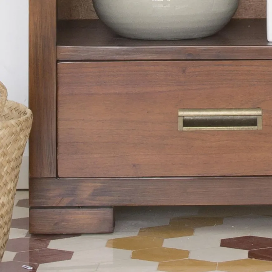 Banak Kenia Meuble tv petit en bois de teck de couleur.