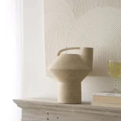 Banak Mados Vase en céramique gris clair