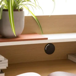 Banak Matisse Bureau en chêne clair et métal blanc avec étagère