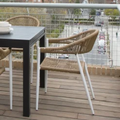 Banak Melbu Chaise de jardin en rotin synthétique et aluminium blanc