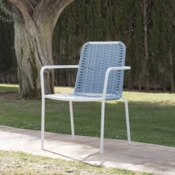 Banak Mink Chaise de jardin en corde de couleur tourmaline et en aluminium blanc