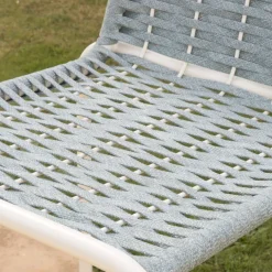 Banak Mink Tabouret de jardin en corde tourmaline et aluminium blanc