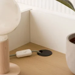 Banak Monet Bureau en chêne clair et métal blanc