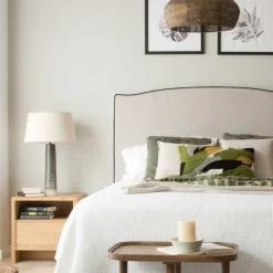 Banak Nairobi Table de chevet en bois