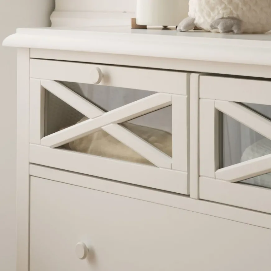 Enfant Banak Niza Commode en bois laqué blanc