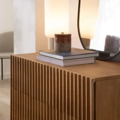 Banak Nolan Cómoda de madera maciza de mango