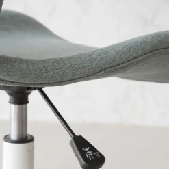 Banak Nori Chaise de bureau rembourrée vert aigue-marine avec roulettes