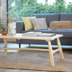 Banak Nusa Table basse en bois