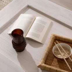 Banak Oblak Table basse en bois massif