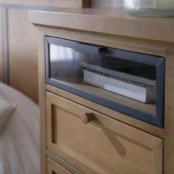 Banak Parma Commode en bois massif de manguier et métal