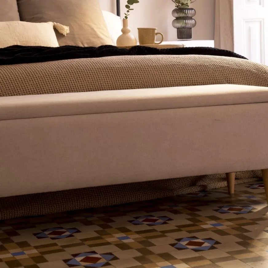 Banak Piker Banc avec coffre de rangement rembourré