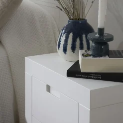 Banak Sisal Table de chevet laqué en blanc