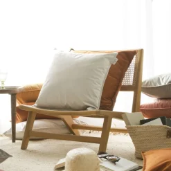 Banak Vela Coussin décoratif en velours pour canapé de couleur perle